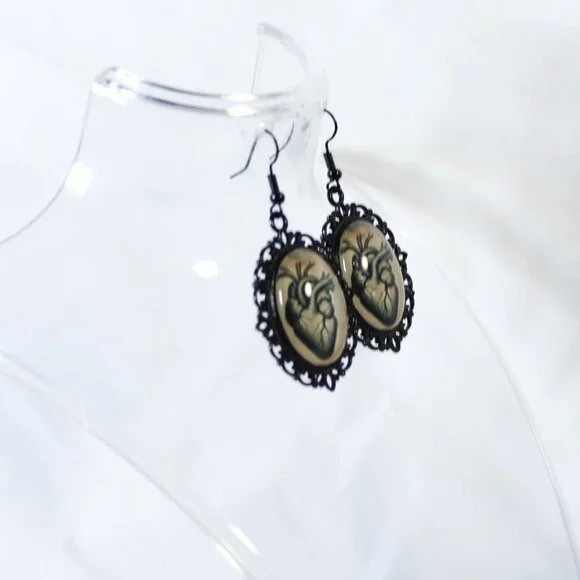 Victorian Anatomical Heart Cameo Earrings Tan Background - Picture 6 of 6